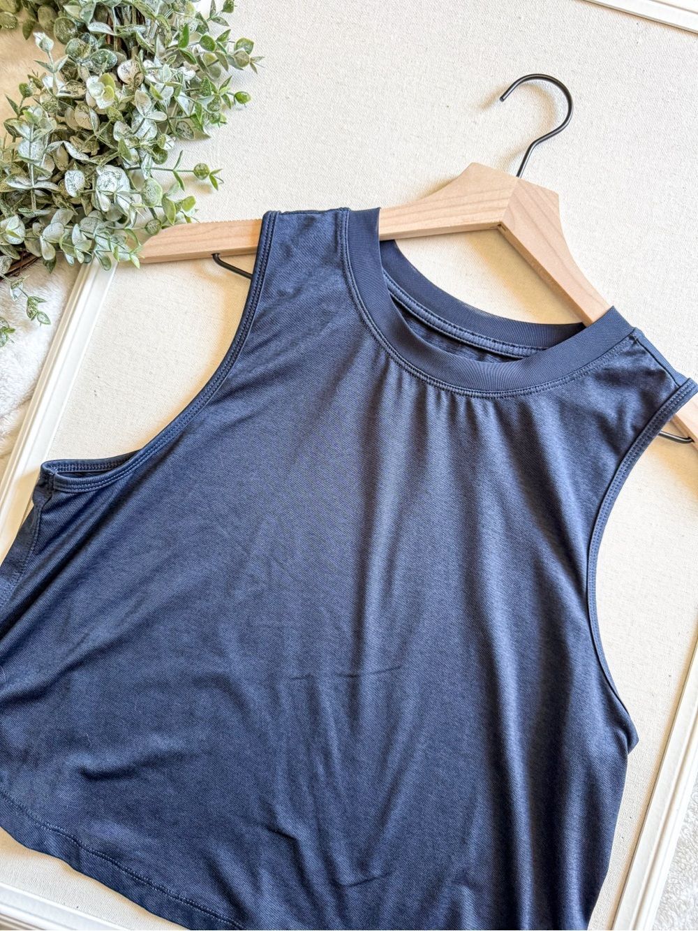 Danskin Sleeveless Navy Blue Athletic Tank Size Small